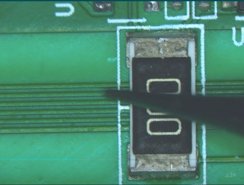 Resistencia 000 de cero ohmios utilizada como puente de alimentación en dominio Antminer S19